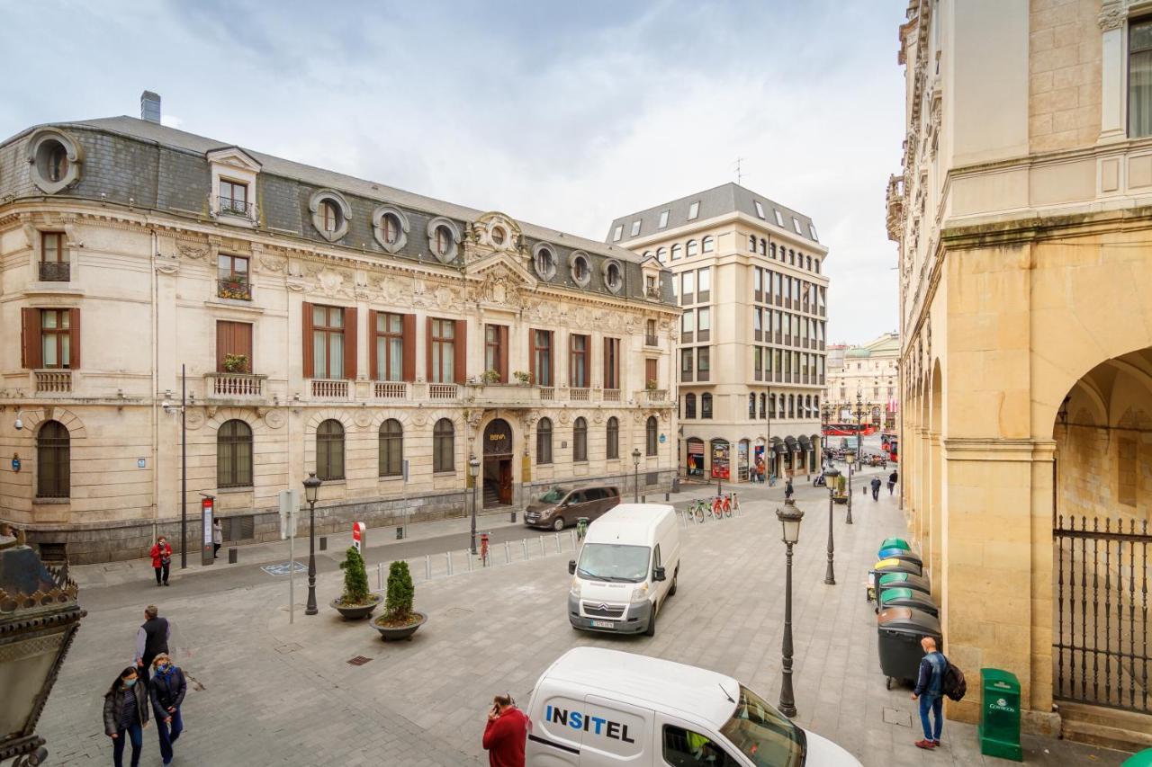 Ferienwohnung Paseo Del Arenal En El Casco Viejo Bilbao Exterior foto