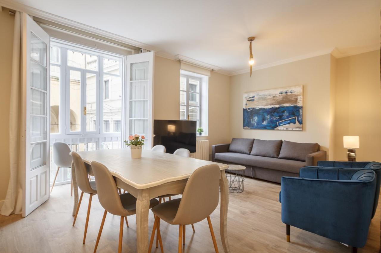 Ferienwohnung Paseo Del Arenal En El Casco Viejo Bilbao Exterior foto