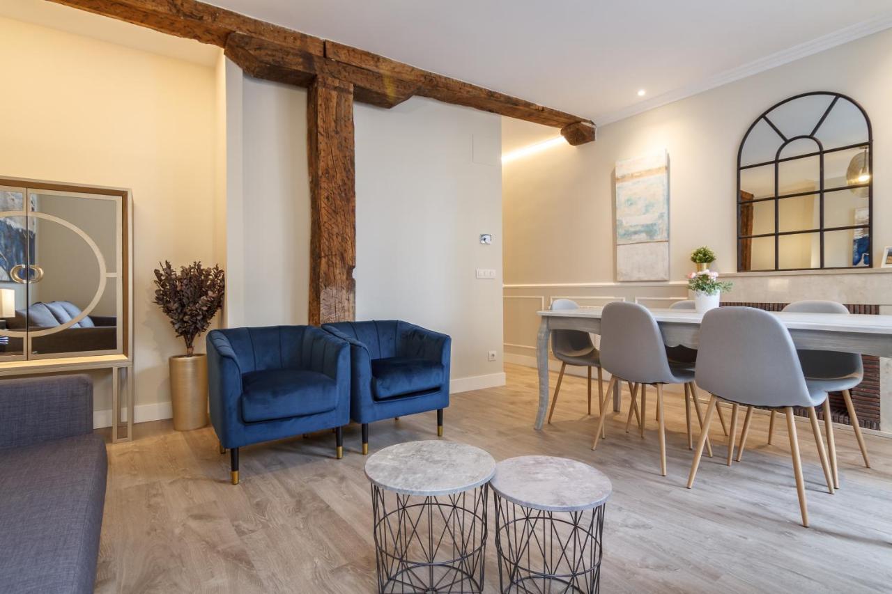 Ferienwohnung Paseo Del Arenal En El Casco Viejo Bilbao Exterior foto